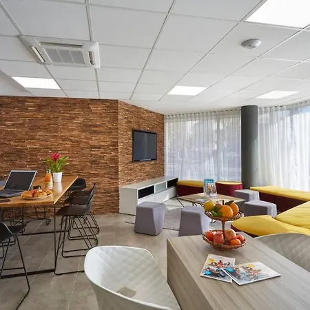 Nemea - Beaux Arts Hotel apartamentowy *